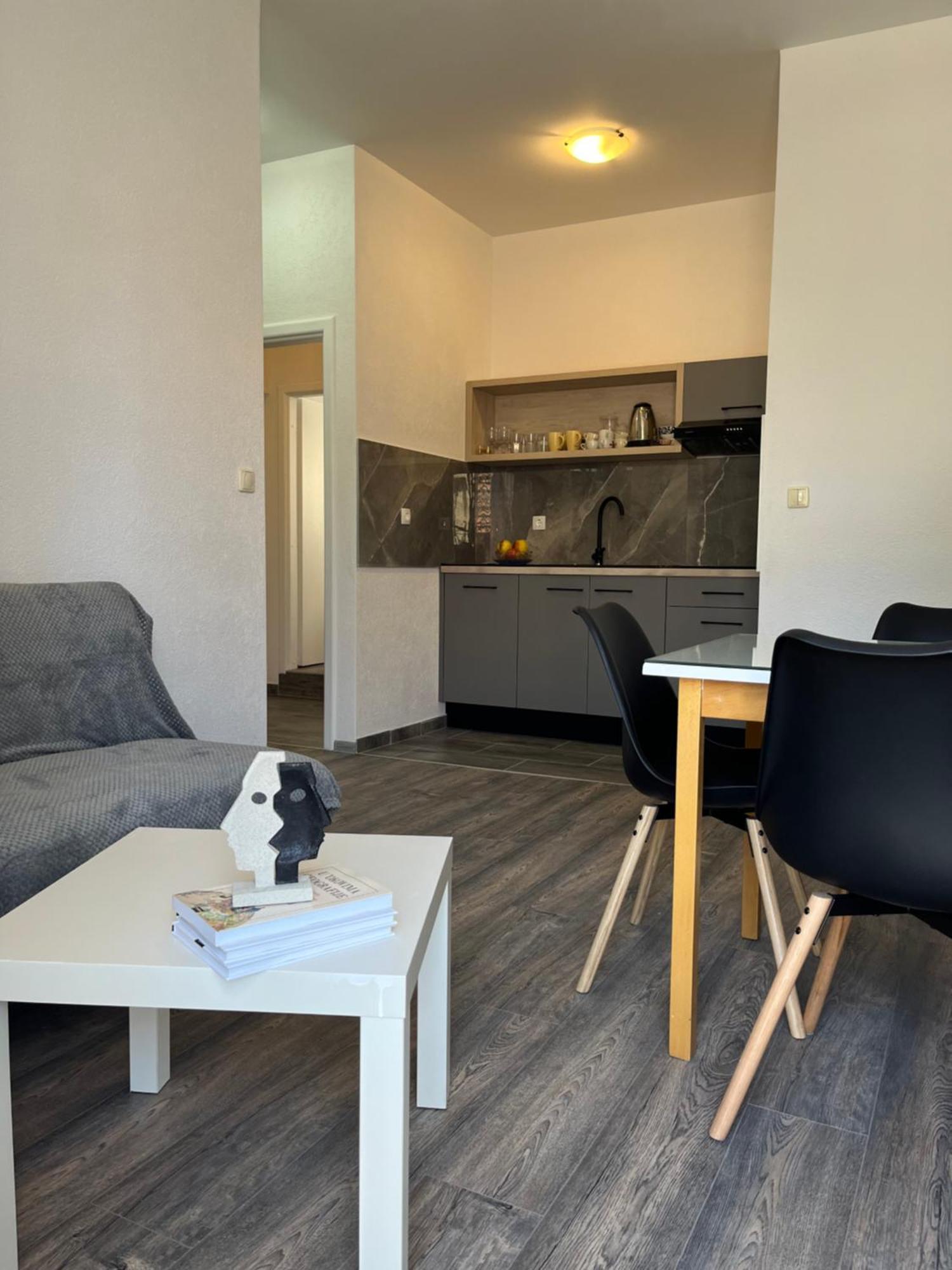 Apartment Makarska M&I, Free Private Parking Exteriér fotografie