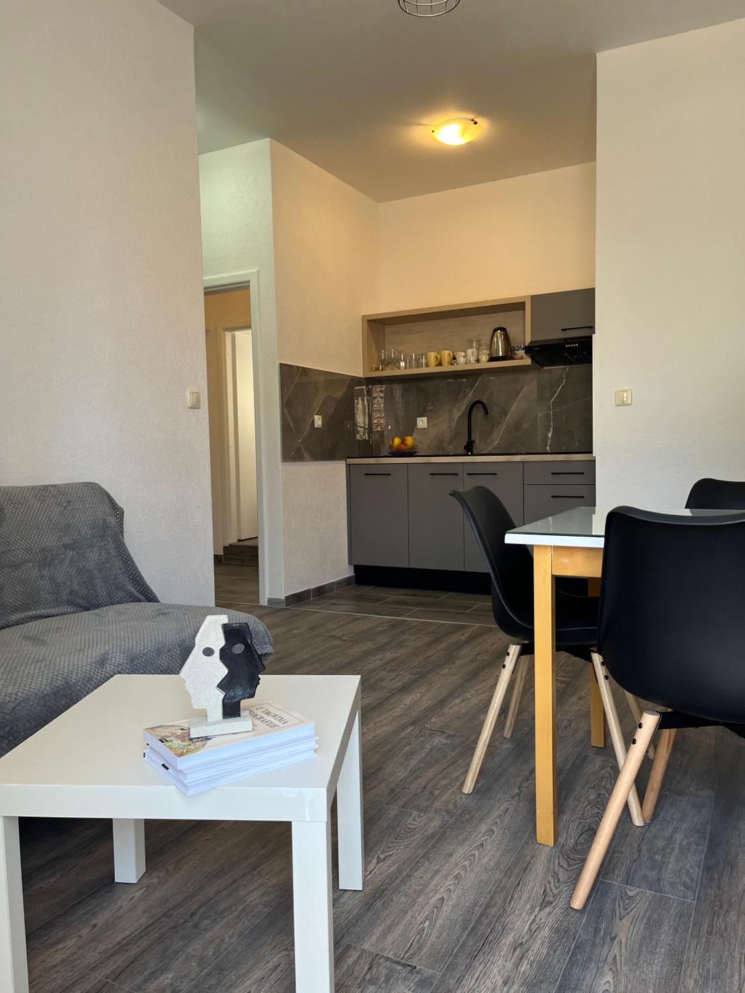 Apartment Makarska M&I, Free Private Parking Exteriér fotografie